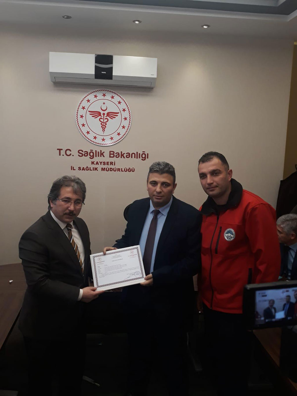 2c9b66cf-75c8-422a-860b-f19d9cd1c985