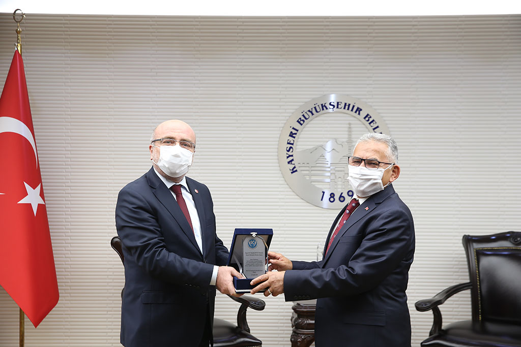Kayseri-Üniversitesi-Rektörü-Prof.Dr.-Kurtuluş-Karamustafa-(5)