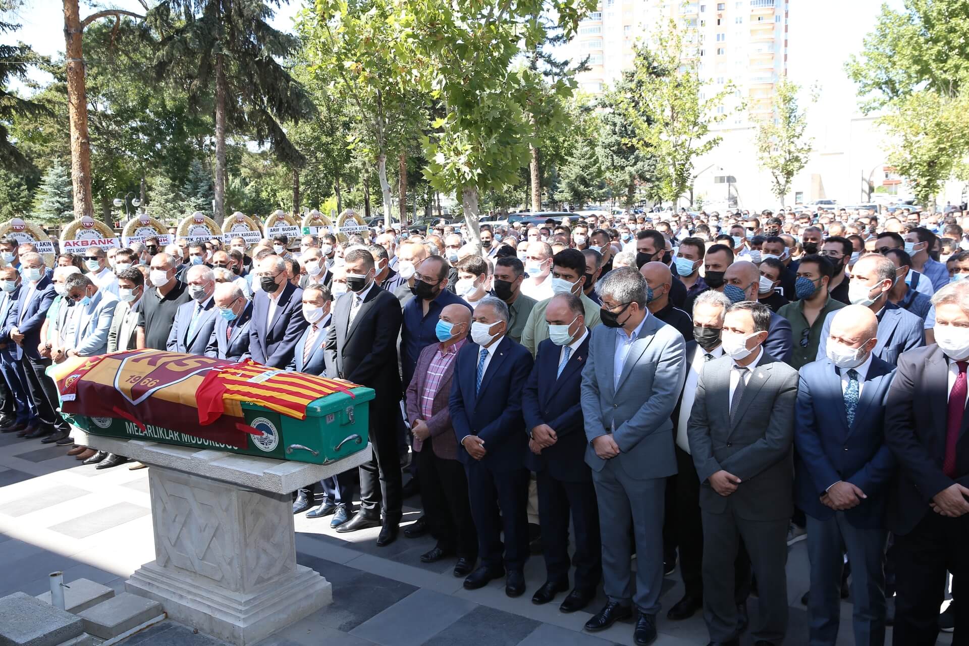 baskan-buyukkilictan-kayserispora-taziye-ziyareti-59