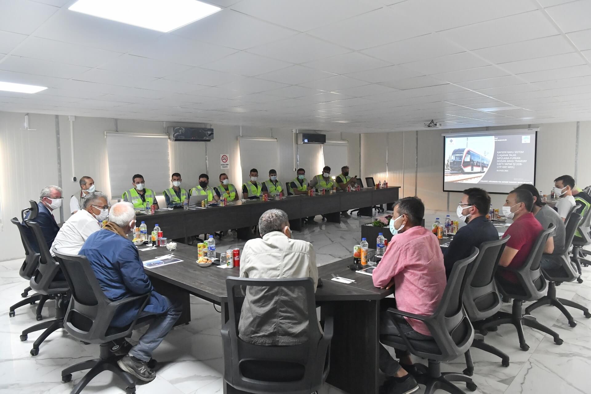 buyukkilic-iki-tramvay-hatti-ayni-anda-bitecek-28