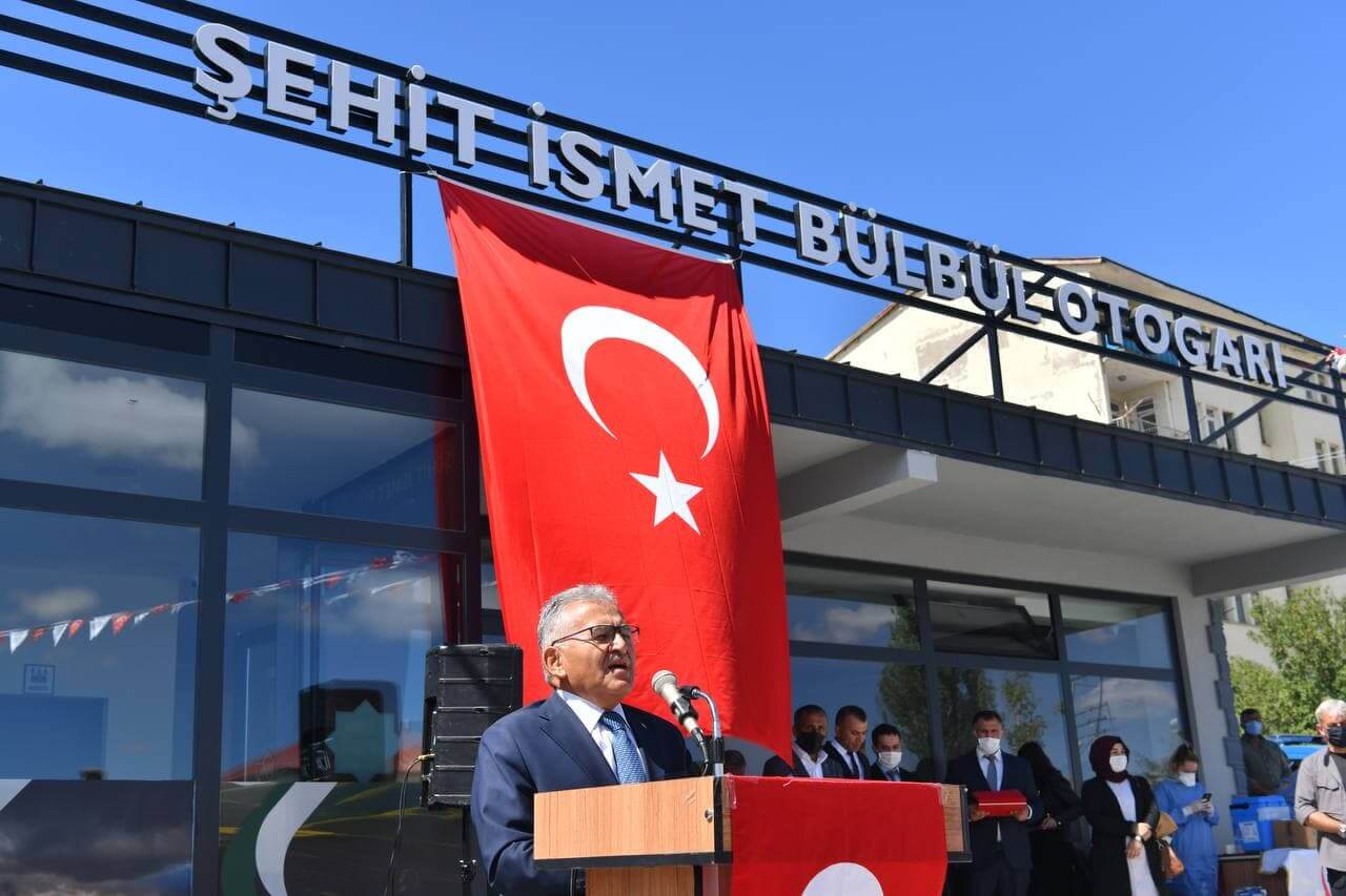 buyukkilic-sarizda-sehit-ismet-bulbul-otogari-acilisina-katildi-29