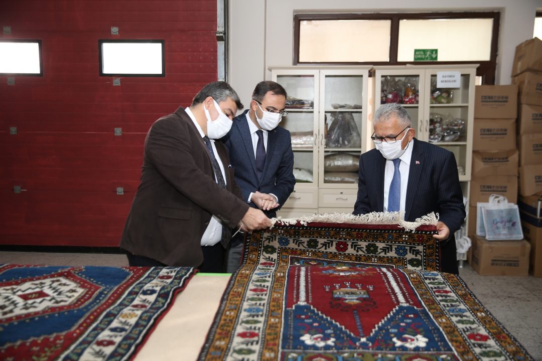 buyukkilic-dijital-ticaret-projesi-e-38-urunlerini-inceledi-47