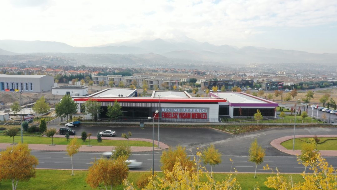 buyuksehirin-ozel-projesi-ozel-gunde-hizmette-5