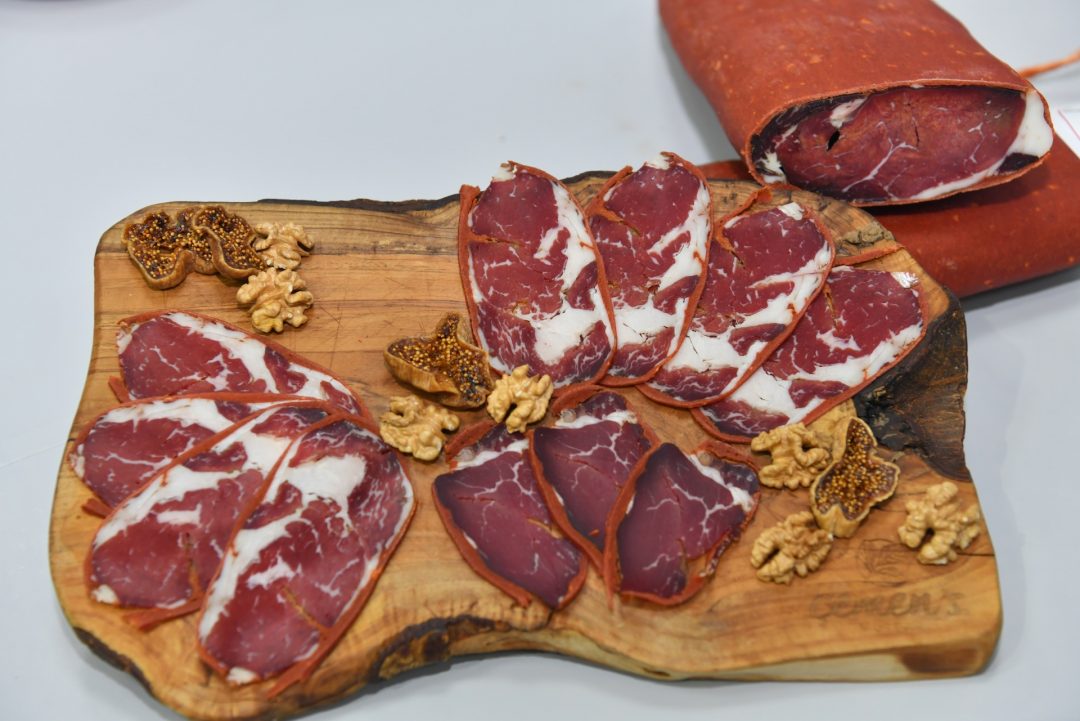 buyuksehirin-pastirma-diyarina-yakisan-kursu-ikinci-kez-acilacak-43