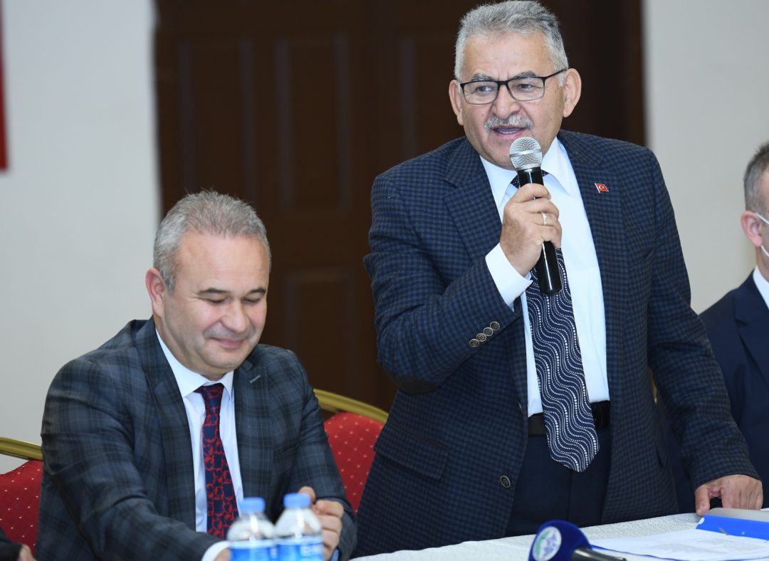 baskan-buyukkilic-ogretmenlere-ozel-onem-veriyor-57