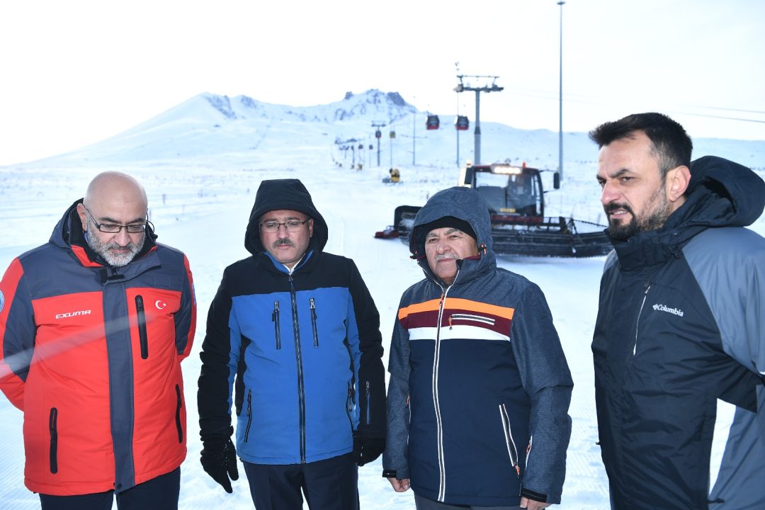 baskan-buyukkilic-ve-vali-cicekten-erciyeste-inceleme-4