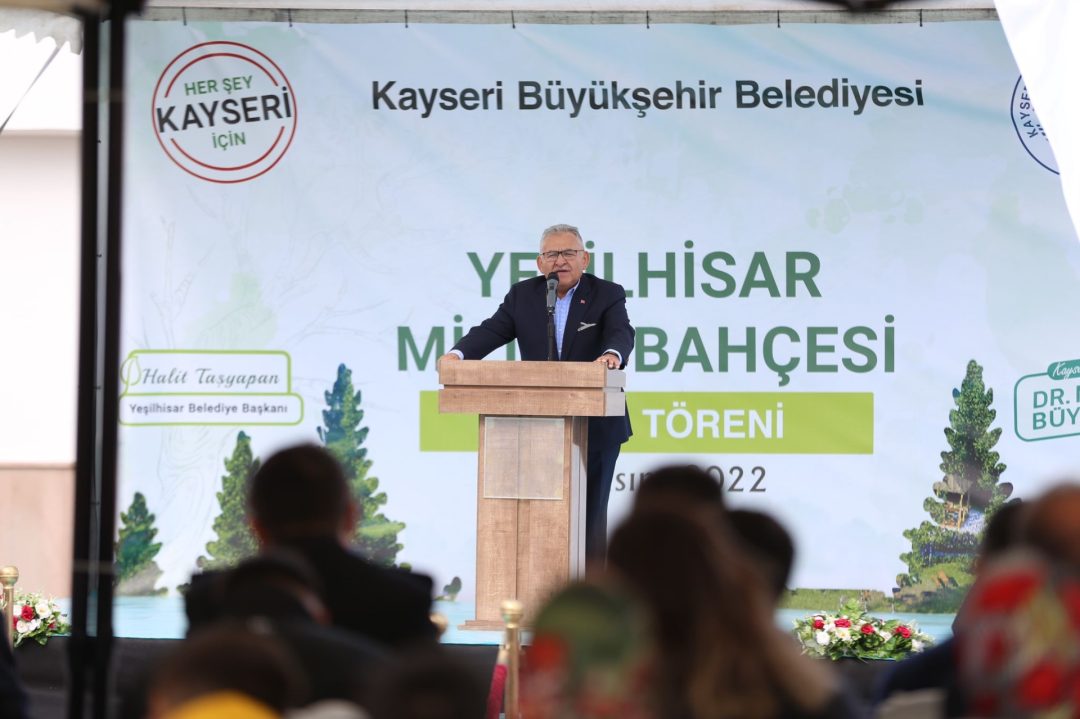 baskan-buyukkilic-yesilhisar-millet-bahcesini-hizmete-acti-24