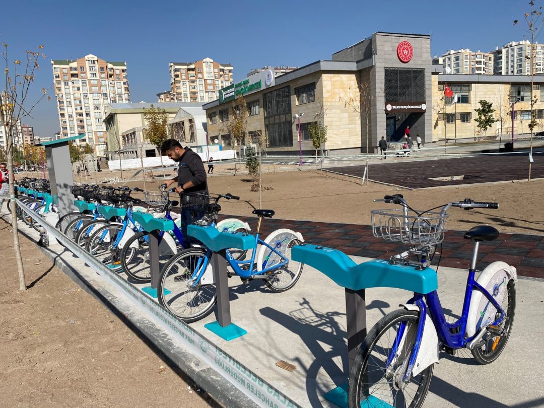 baskan-buyukkilicin-genclere-sozunu-verdigi-kaybis-istasyonu-hizmete-acildi-40