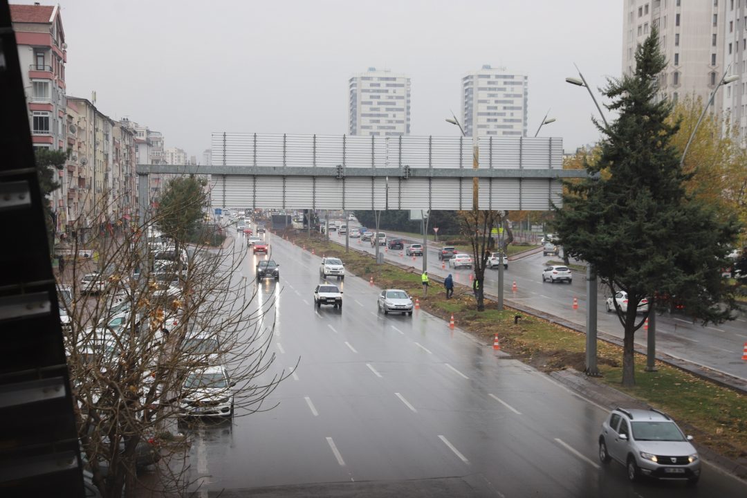 buyukkilic-mustafa-kemal-pasa-bulvarinda-47-is-makinasi-ve-100-personel-ile-calisiyoruz-26