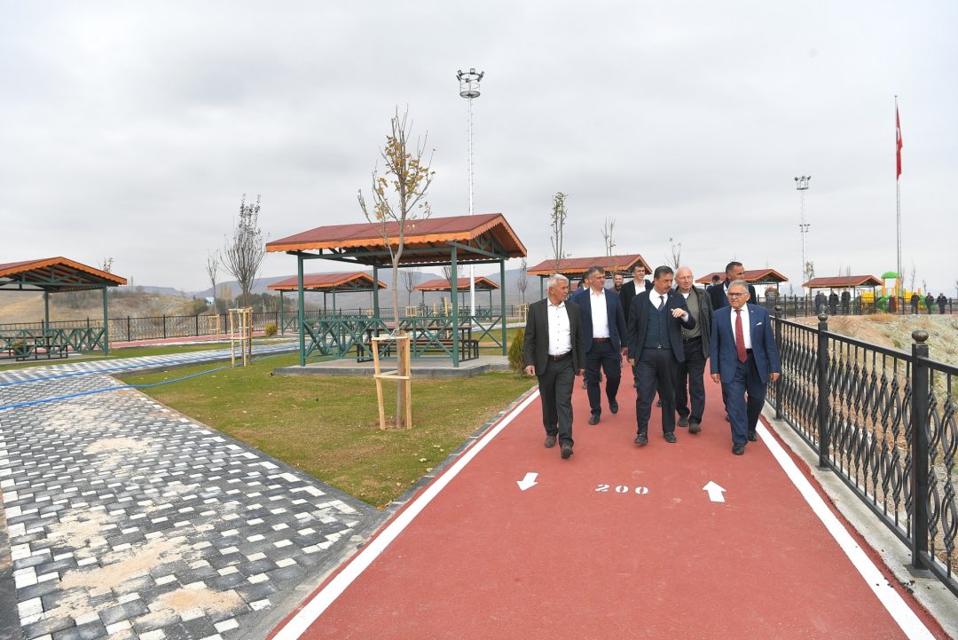 buyuksehir-yesilhisar-millet-bahcesini-hizmete-aciyor-30