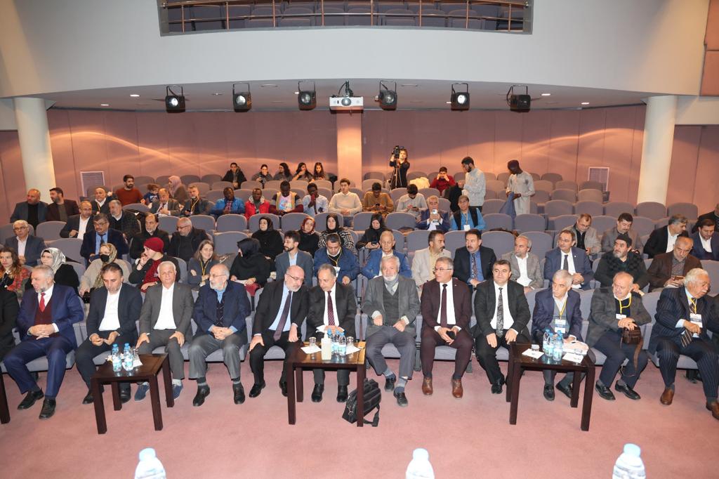 buyuksehirin-ev-sahipliginde-tarihi-yasatmak-sehri-yasatmak-bilgi-soleni-30