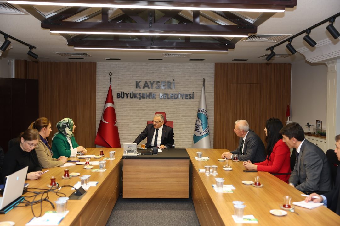 buyuksehir-ile-cevre-sehircilik-ve-iklim-degisikligi-bakanligindan-ortak-proje-32