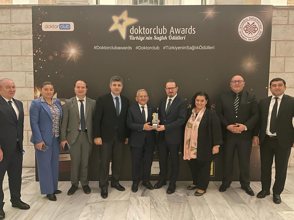 buyuksehirin-hospice-projesine-yilin-yenilikci-uygulamasi-odulu-40