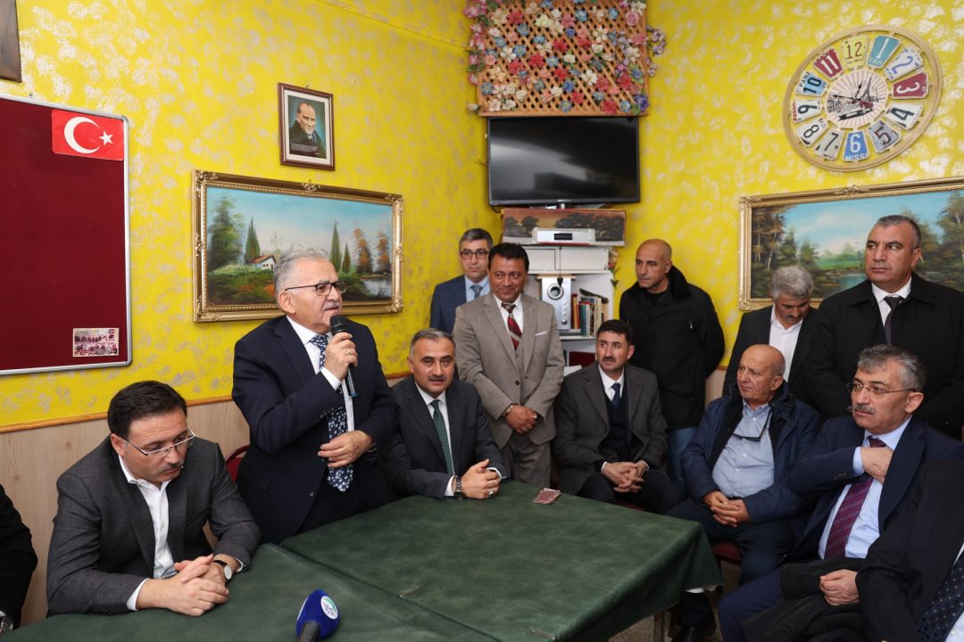 vali-gokmen-cicekten-baskan-buyukkilica-duygulandiran-sozler-23