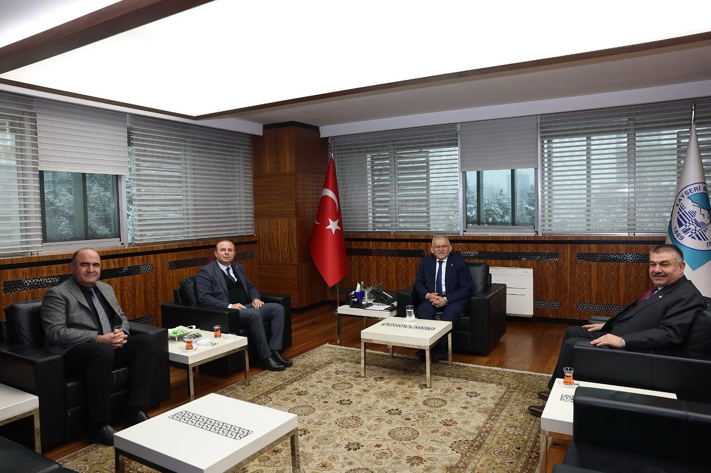 Üreticinin Yanında Olan Başkan Büyükkılıç: “Çiftçimizin Destekçisiyiz”